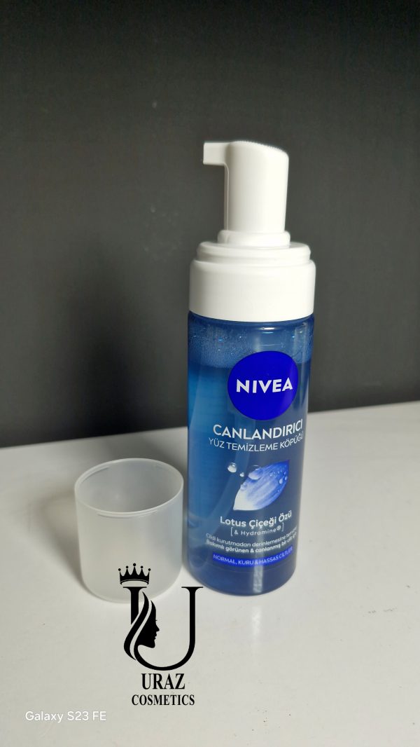 فوم شستشوی نیوآ(nivea)